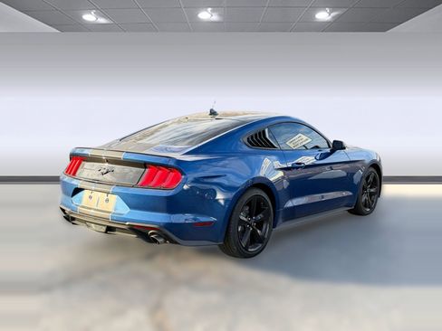 Used 2022 Ford Mustang Coupe w/ Equipment Group 101A image 7