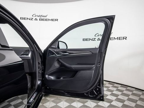 Used 2024 BMW X4 M40i w/ Premium Package AWD/4WD image 19