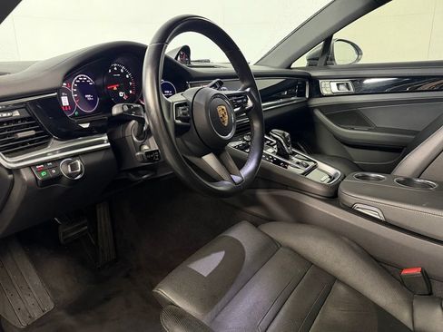 Used 2023 Porsche Panamera w/ Premium Package RWD image 11