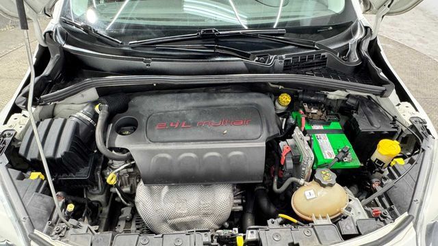 Used 2017 FIAT 500X Lounge w/ Lounge Premium Package (FWD) image 28