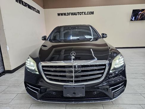 Used 2020 Mercedes-Benz S 560 Sedan image 3