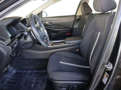 Used 2023 Hyundai Sonata SEL w/ Cargo Package image 9