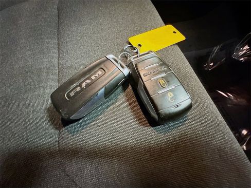 Used 2019 RAM 1500 Big Horn image 38