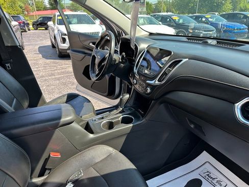 Used 2019 Chevrolet Equinox Premier image 29