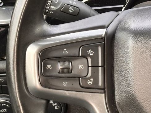 Used 2023 Chevrolet Silverado 1500 LT w/ Protection Package AWD/4WD image 12