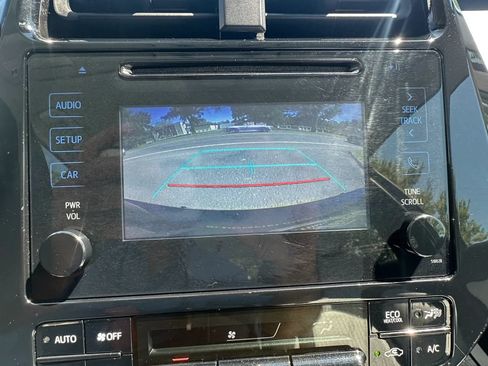 Used 2018 Toyota Prius Two w/ Prius Two Safety Plus Package FWD image 14