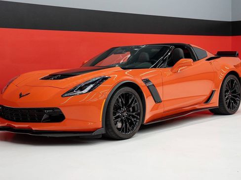 Used 2019 Chevrolet Corvette Z06 RWD image 22