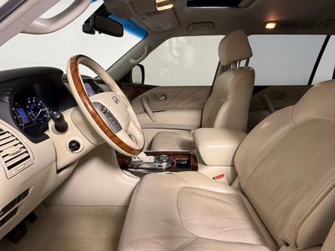 Used 2016 INFINITI QX80 2WD w/ Deluxe Technology Package image 31