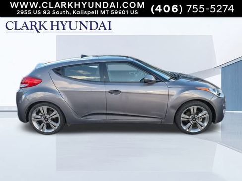 Used 2016 Hyundai Veloster w/ Option Group 02 image 4