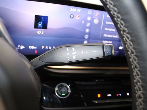 Used 2024 Buick Envision Avenir image 41