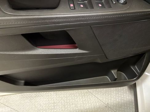 Used 2017 GMC Terrain SLE image 42