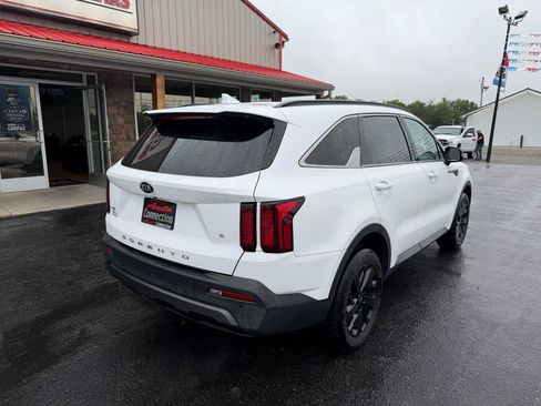 Used 2021 Kia Sorento S AWD/4WD image 4