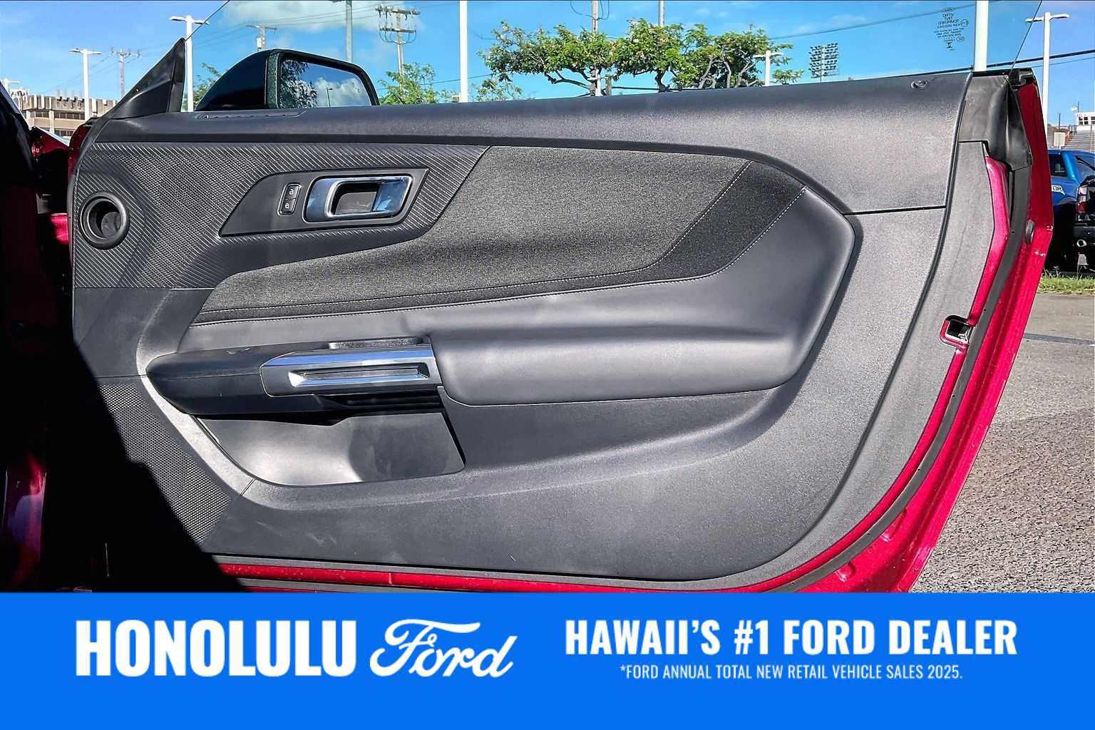 Used 2025 Ford Mustang GT RWD image 27