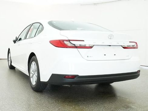 New 2026 Toyota Camry LE FWD image 22