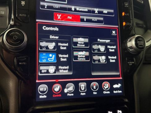 Used 2021 RAM 1500 Laramie w/ Sport Appearance Package AWD/4WD image 21