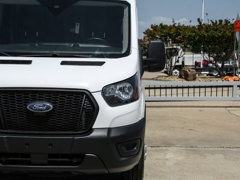 Used 2023 Ford Transit 250 Medium Roof AWD w/ Load Area Protection Package image 42