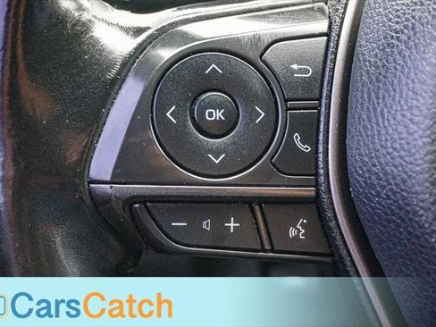 Used 2021 Toyota Camry SE image 30