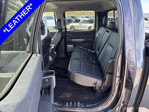 Used 2021 Ford F150 Lariat w/ Equipment Group 502A High image 7