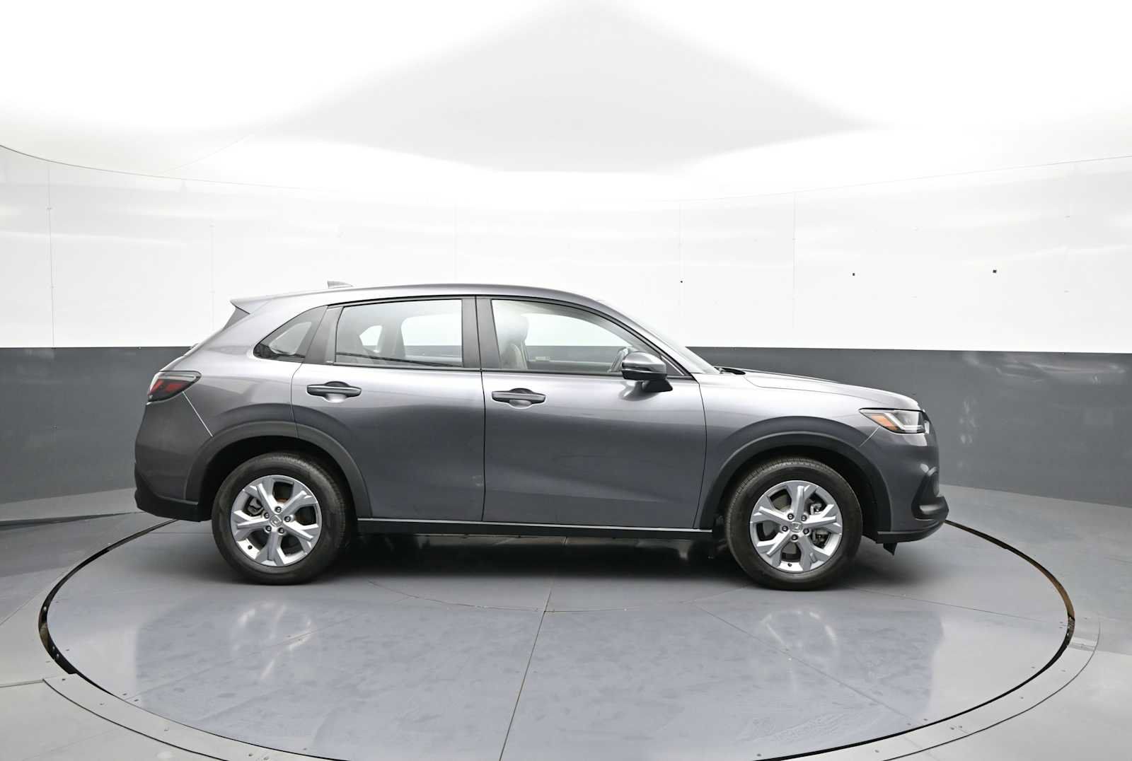 Used 2024 Honda HR-V LX image 5