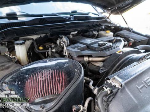 Used 2014 RAM 3500 Laramie AWD/4WD image 18