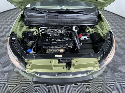 Used 2010 Kia Soul ! image 26