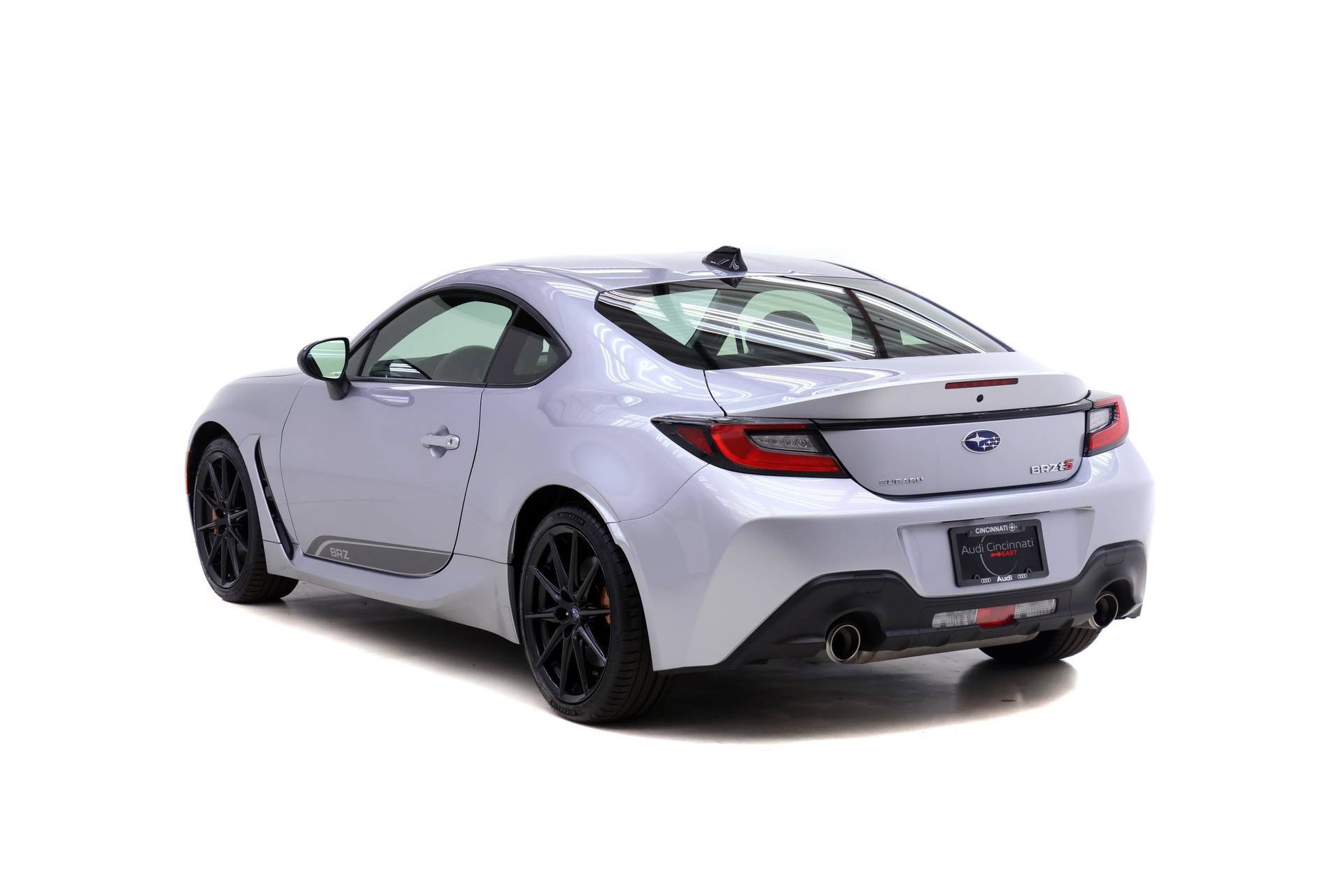 Used 2024 Subaru BRZ tS RWD image 6