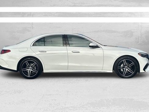 Certified 2024 Mercedes-Benz E 350 4MATIC Sedan image 3
