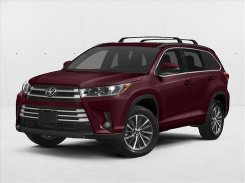 Used 2017 Toyota Highlander XLE AWD/4WD image 1