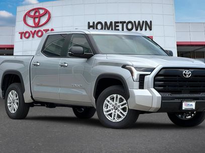 New 2026 Toyota Tundra SR5 w/ SR5 Premium Package