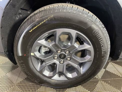 New 2025 Ford Maverick XLT w/ XLT Luxury Package AWD/4WD image 8