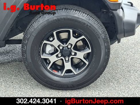 Used 2021 Jeep Wrangler Unlimited Sport AWD/4WD image 8