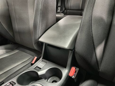 Used 2025 Subaru Crosstrek 2.0i Premium image 35