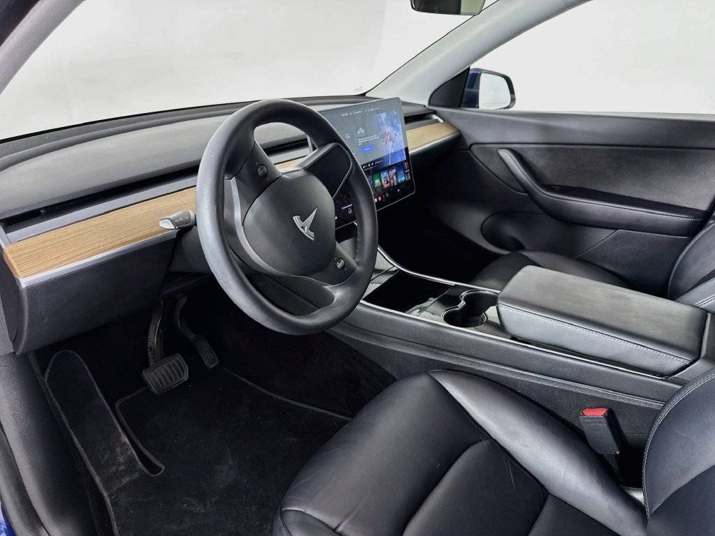 Used 2021 Tesla Model Y Long Range AWD/4WD image 10