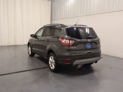 Used 2018 Ford Escape SE AWD/4WD image 9