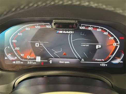 Used 2021 BMW M440i Convertible w/ Premium Package image 25
