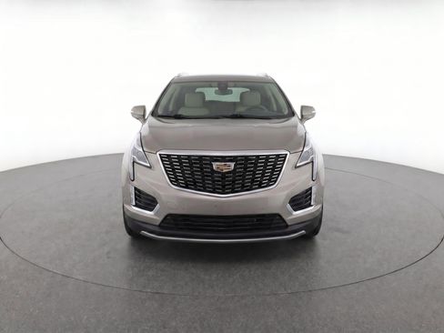 Certified 2022 Cadillac XT5 Premium Luxury FWD image 5