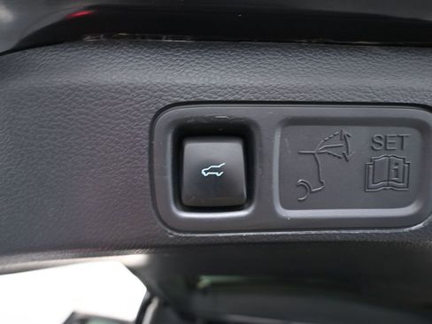 Used 2024 Ford Expedition Max XLT image 45