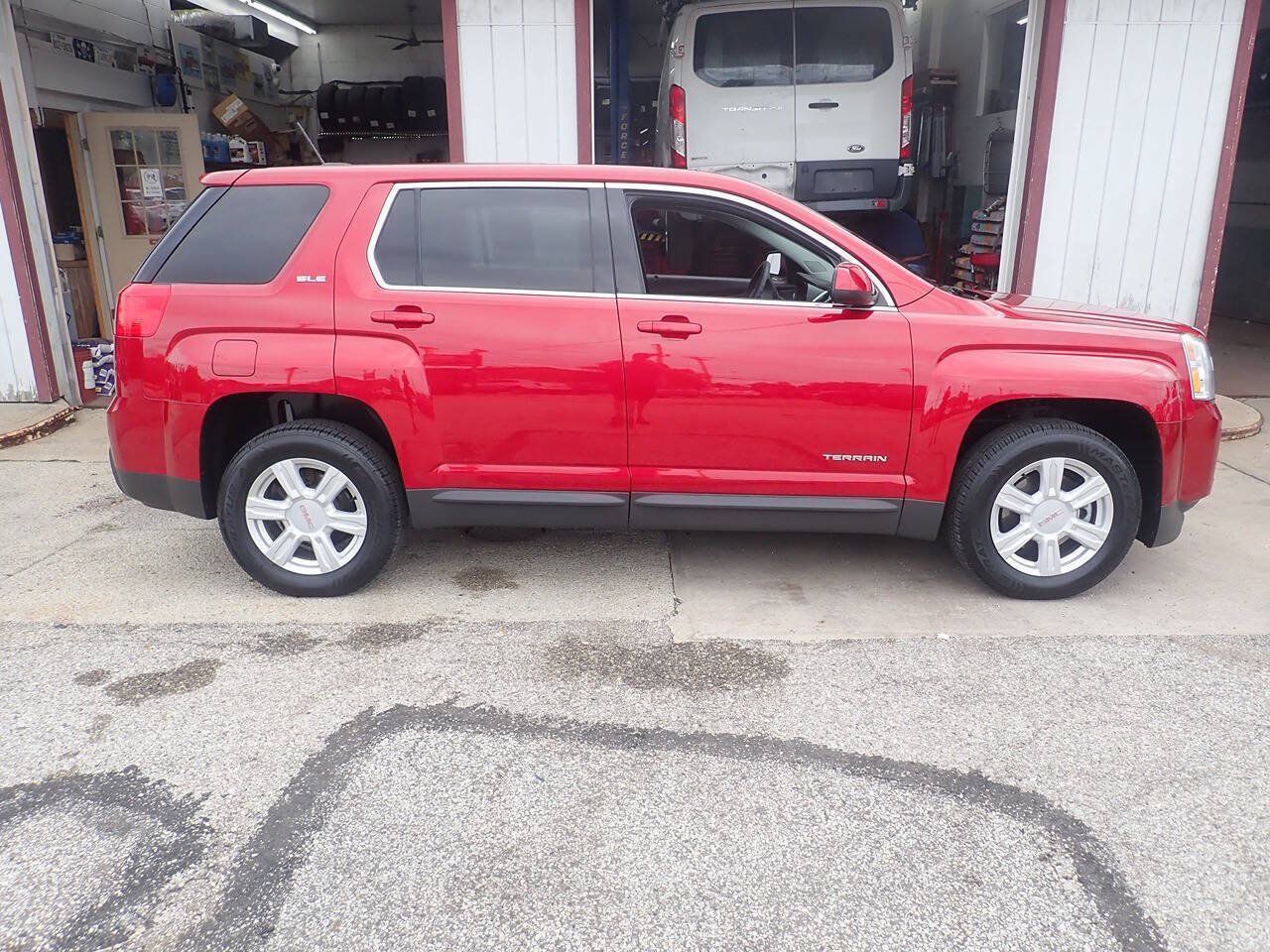Used 2015 GMC Terrain SLE AWD/4WD image 22
