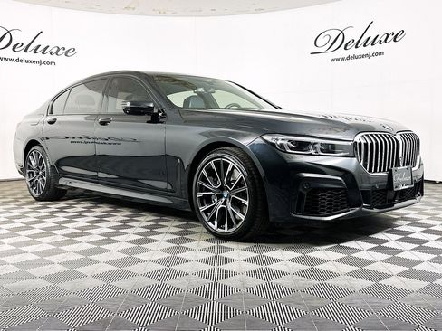 Used 2020 BMW 750i xDrive w/ M Sport Package AWD/4WD image 1