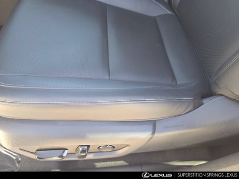 Used 2024 Lexus RX 350 Premium w/ Convenience Package FWD image 15