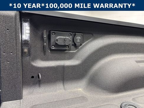 New 2026 RAM 2500 Laramie AWD/4WD image 44