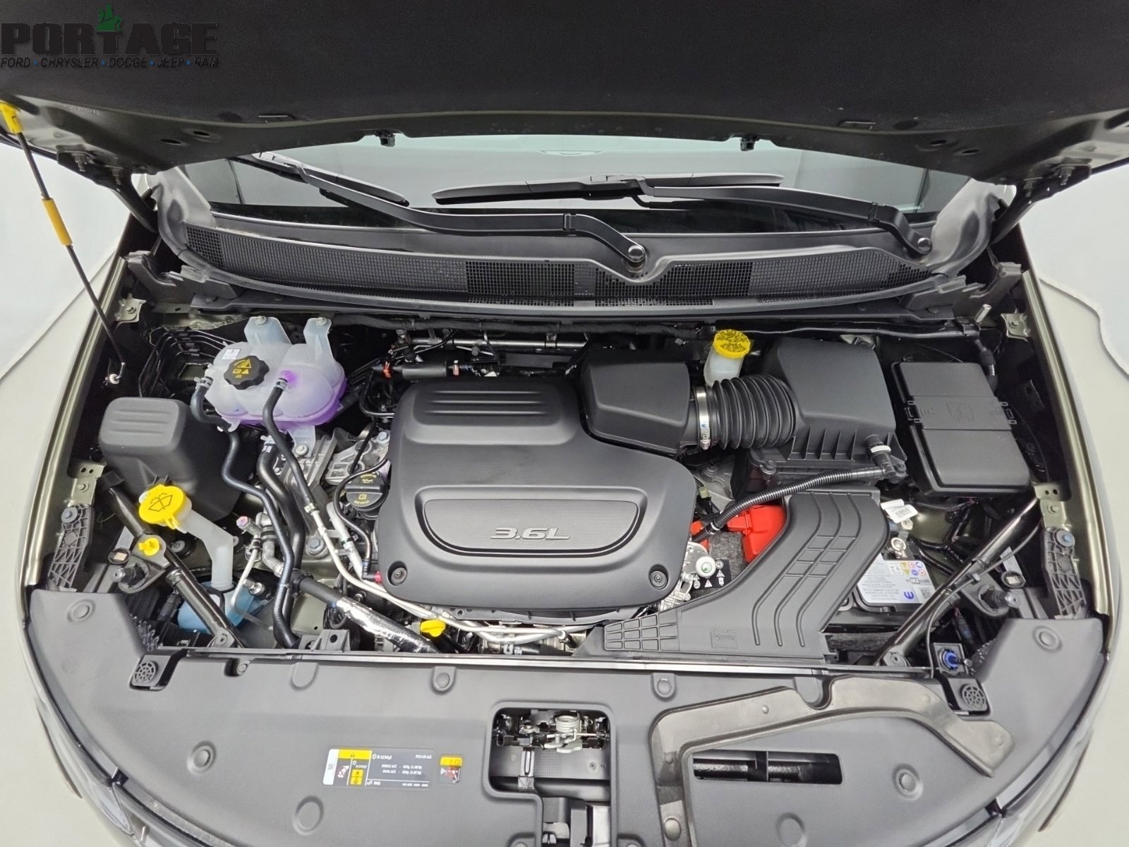 New 2027 Chrysler Pacifica Select AWD/4WD image 56