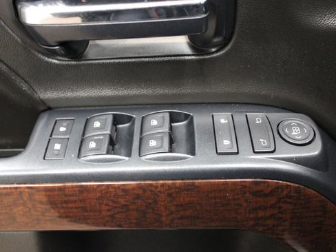 Used 2015 GMC Sierra 2500 SLE w/ SLE Preferred Package image 14