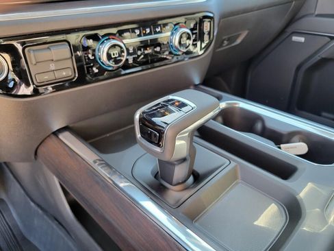 New 2026 GMC Sierra 1500 SLT w/ SLT Premium Plus Package image 22