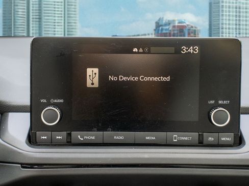 Certified 2023 Honda Accord LX image 21