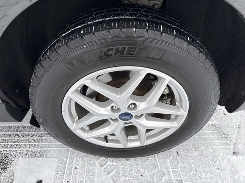 Used 2022 Ford Edge SEL w/ Convenience Package image 21