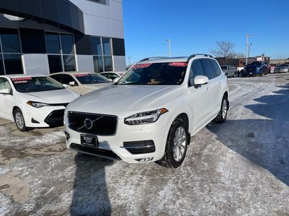 Used 2016 Volvo XC90 T6 Momentum w/ Momentum Plus Package