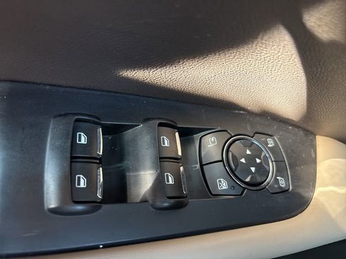 Used 2022 Lincoln Nautilus Reserve w/ Equipment Group 201A image 16