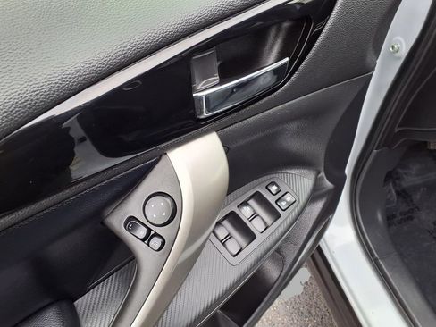 Used 2025 Mitsubishi Eclipse Cross SE image 19