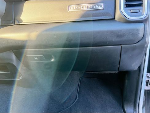 Used 2024 RAM 3500 Big Horn image 33